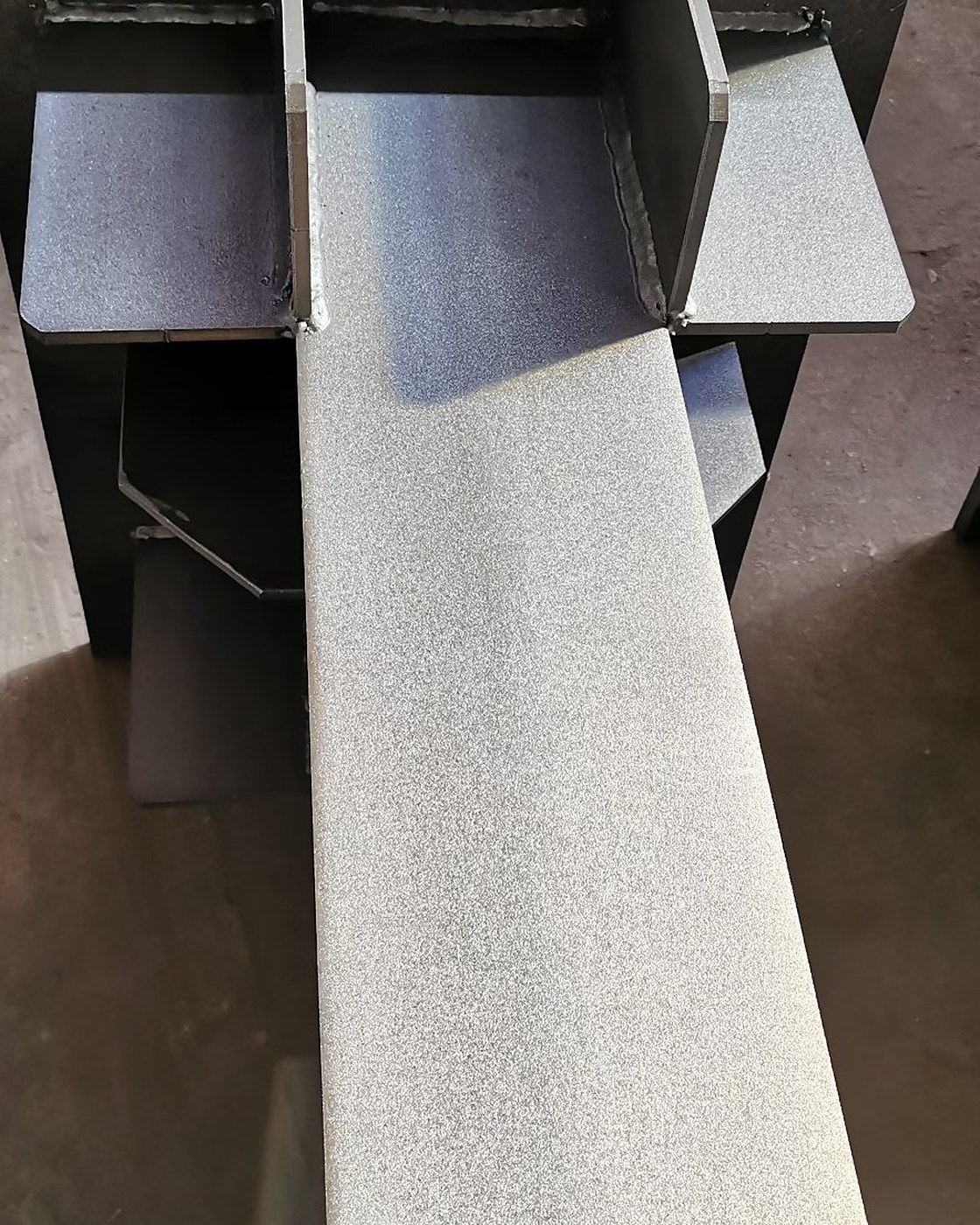 10-blasted-steel-beam-surface